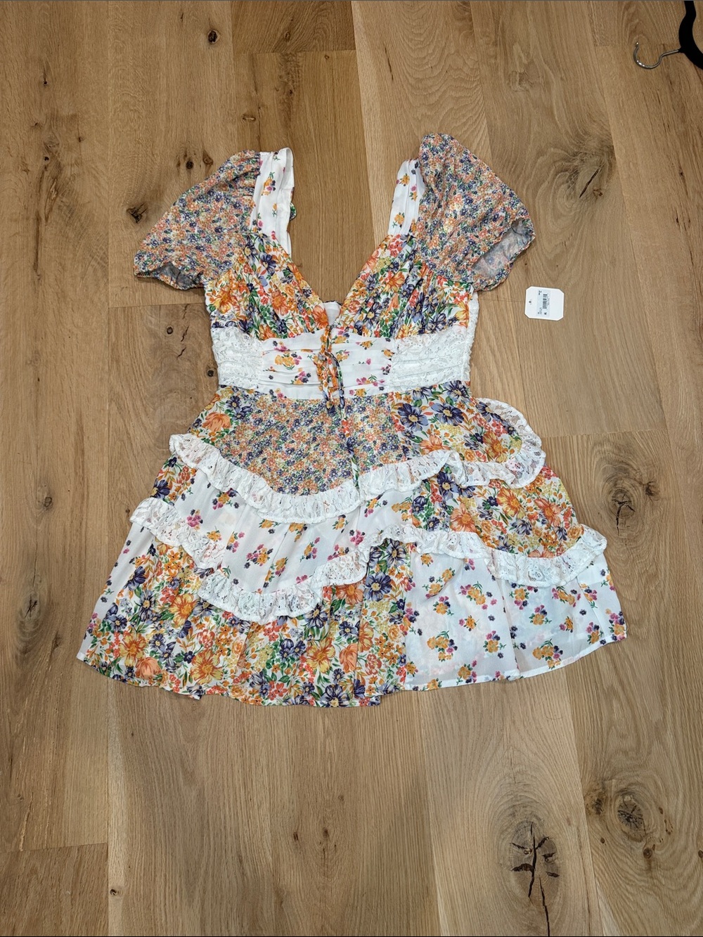 NWT! Floral Ruffle Tiered Women Dress